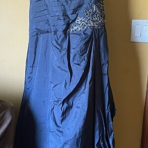 Elegant Blue Strapless Dress with Embellishments